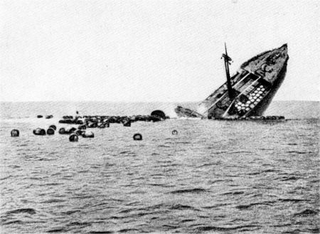 seekrieg 1914-1918: Der franzsische Dampfer "Herault" versinkt