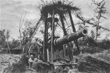 Westfront 1. Weltkrieg: Ein franzsisches 24-cm-Geschtz whrend der Sommeschlacht